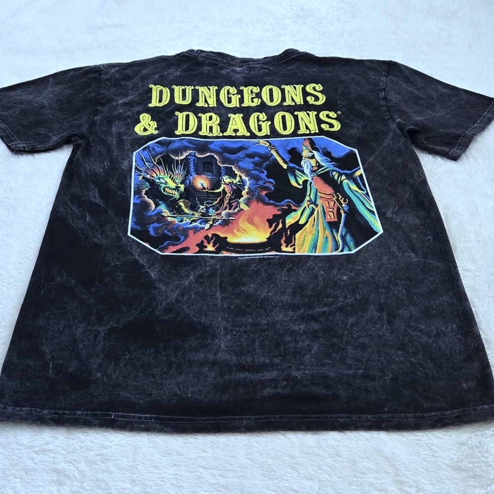 MAD😡 Engine Global LLC Dungeons🏰⛓️ & Dragons🐉 Graphic Tee👕 - NWOT - Picture 13 of 13